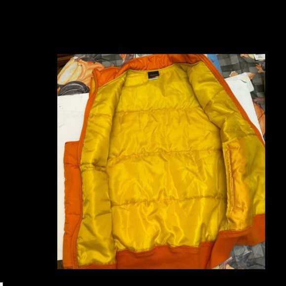 Stranger Things Orange Yellow Puffer Vest M - Picture 3 of 4